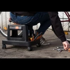 Kép 4/5 - Gurulós szék szerszámtartóval - műanyag