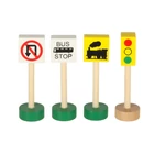 Kép 8/11 - Fa vonatkészlet mozdonnyal és városi vasúttal – 69 darabos