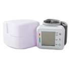 Kép 9/10 - Elektronikus csukló vérnyomásmérő tokkal