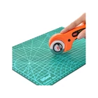 Kép 4/10 - Vágószőnyeg A4, kétoldalas, zöld