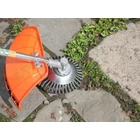 Kép 6/10 - Drót körkefe benzines fűkaszákhoz, 200 mm