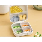 Kép 11/15 - 7 rekeszes gyógyadagoló doboz, 8 x 7.5 x 3.5 cm