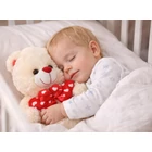 Kép 9/13 - Plüss medve szívekkel, krém színű