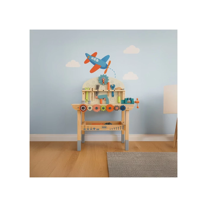 Fa munkapad szerszámokkal