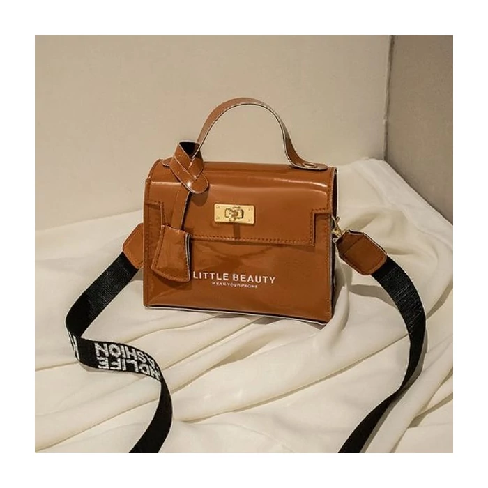 Táska - barna - 17 x 13 x 6 cm