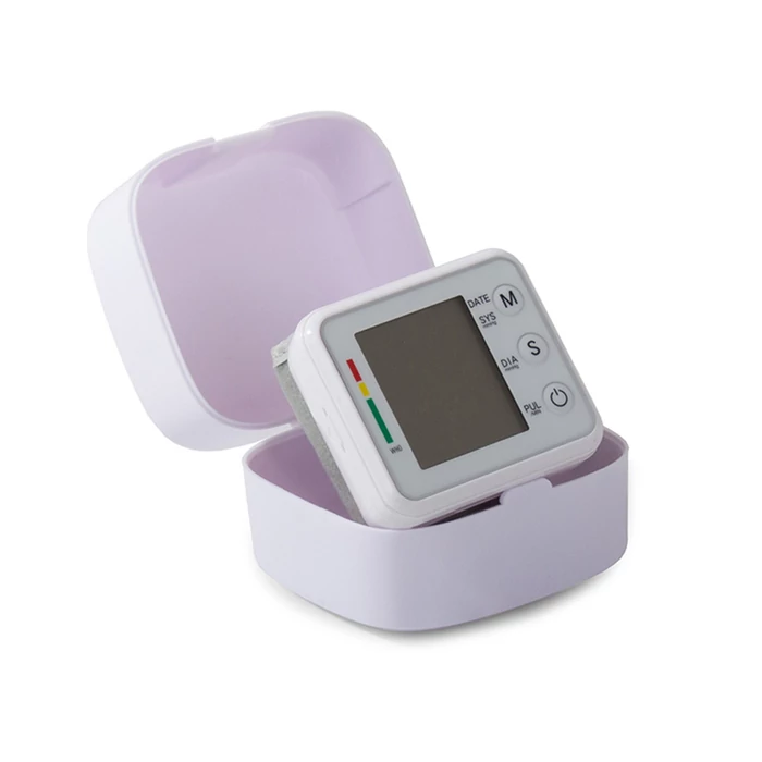 Elektronikus csukló vérnyomásmérő tokkal