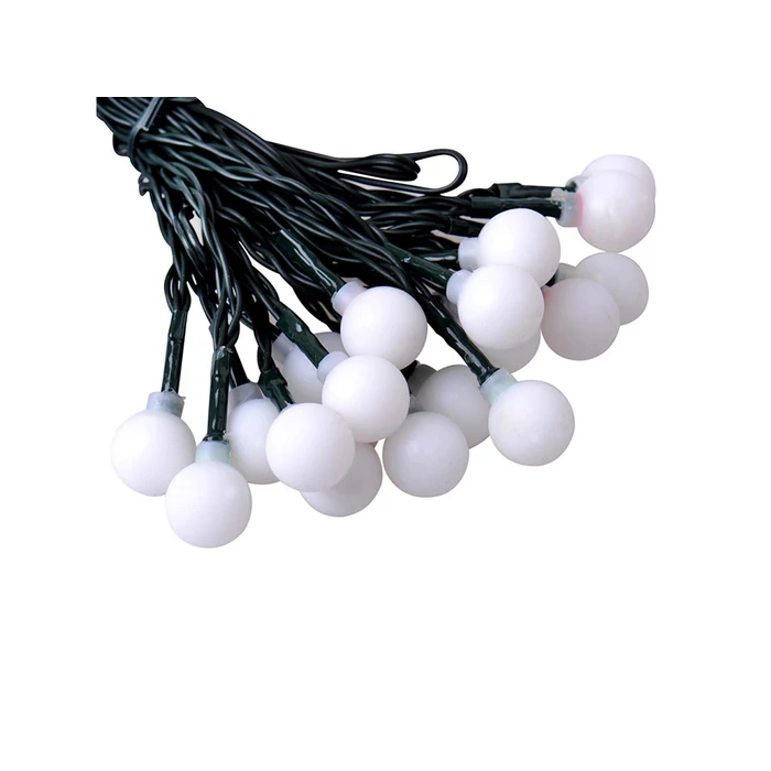 Napelemes kerti füzér