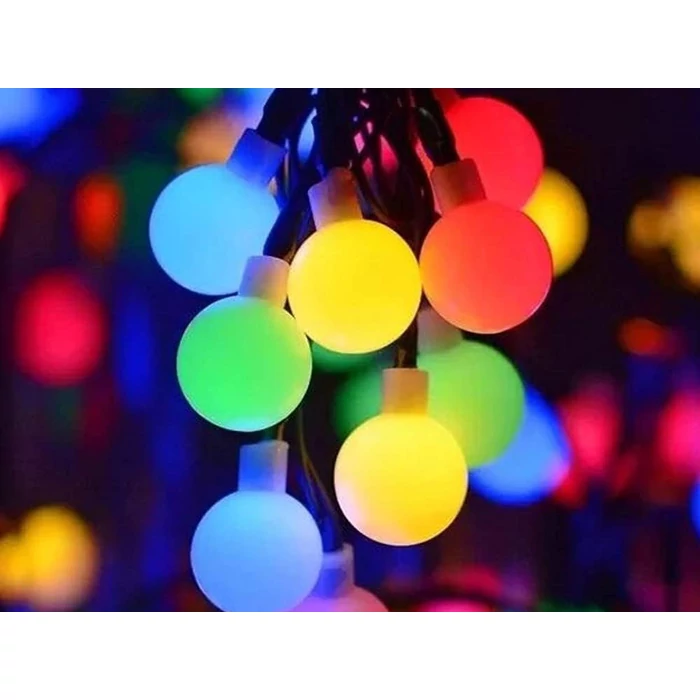 Napelemes kerti füzér