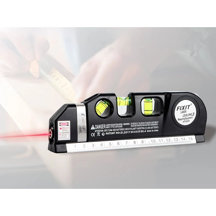 3 az 1-ben lézeres vízmérték mérőszalaggal