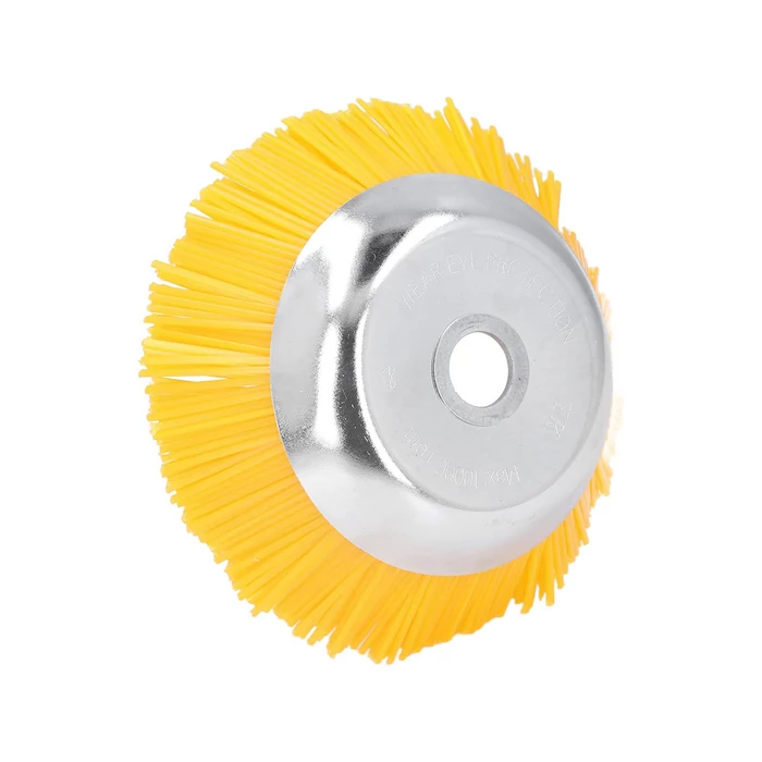 Körkefe fűkaszákhoz kemény burkolat tisztításához