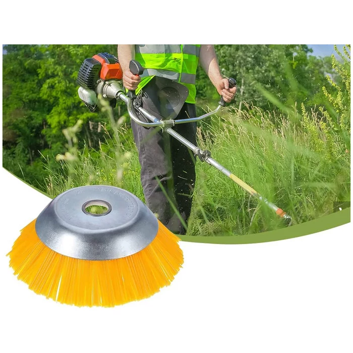 Körkefe fűkaszákhoz kemény burkolat tisztításához