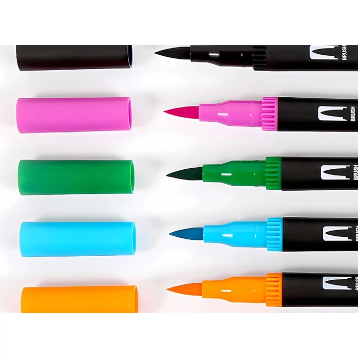 100 darabos kétoldalas filctoll készlet tokban