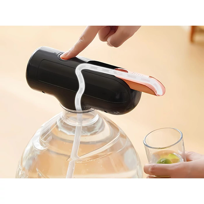 Akkumulátoros vízadagoló szivattyú 5-18.9 literes palackokhoz, fekete