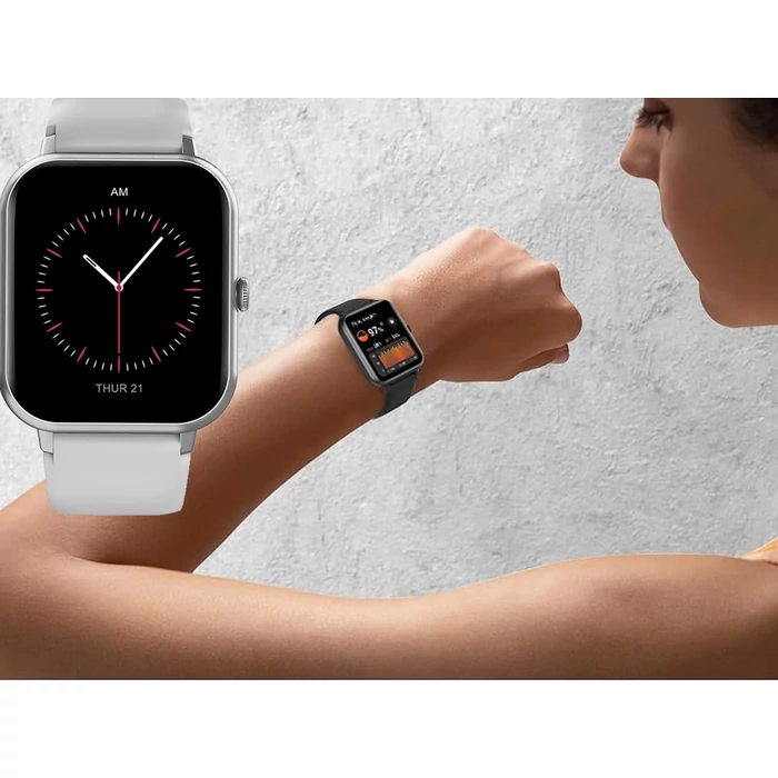 Okosóra számos funkcióval, szürke