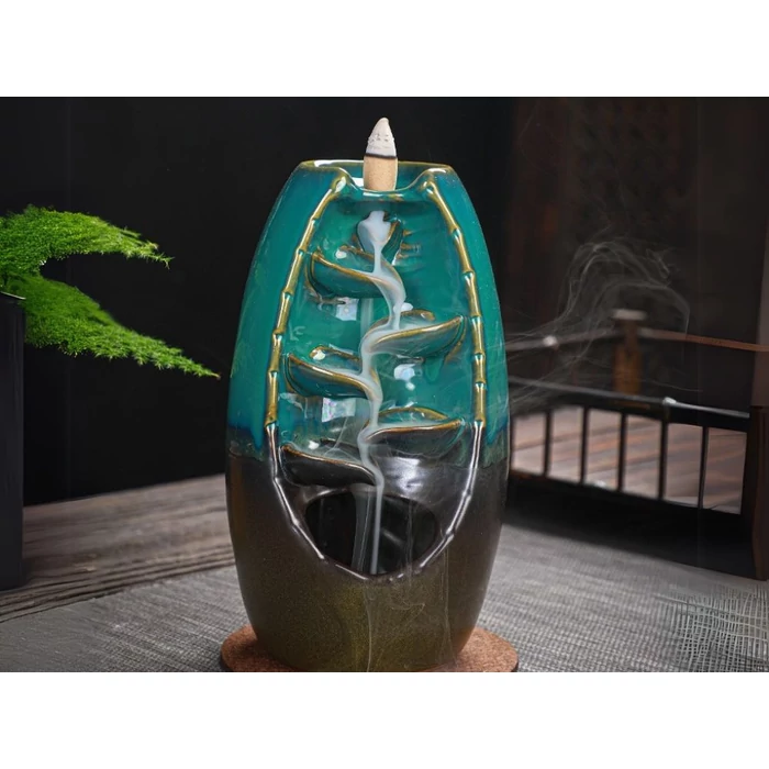 Visszaáramló füstölőkúp tartó 10 db füstölőkúppal