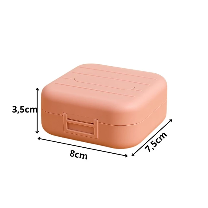 7 rekeszes gyógyadagoló doboz, 8 x 7.5 x 3.5 cm