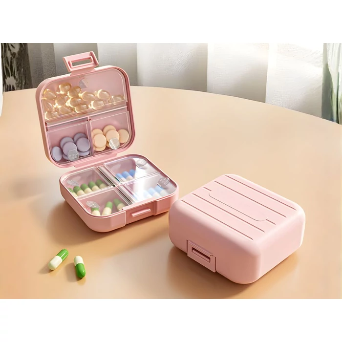 7 rekeszes gyógyadagoló doboz, 8 x 7.5 x 3.5 cm