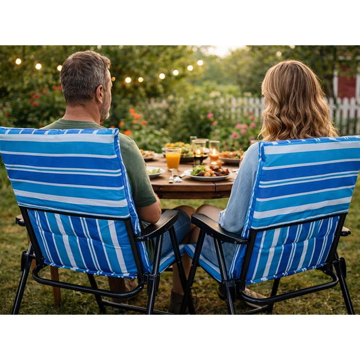Összecsukható kempingszék, kék-fehér csíkos