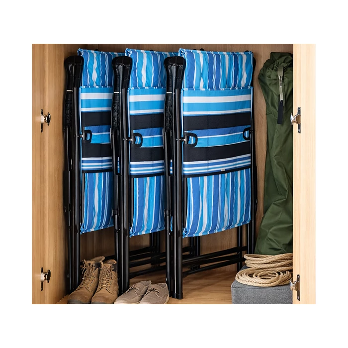 Összecsukható kempingszék, kék-fehér csíkos