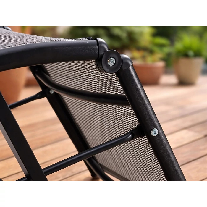 Összehajtható kerti nyugágy állítható háttámlával