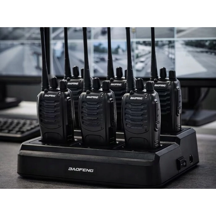 6 egységes Baofeng BF-888S töltőállomás rádiós távbeszélőkhöz