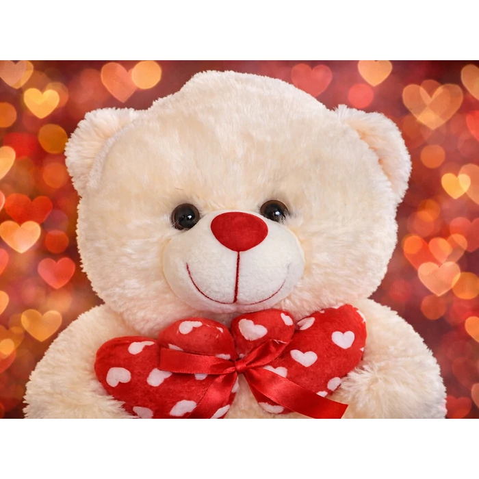 Plüss medve szívekkel, krém színű